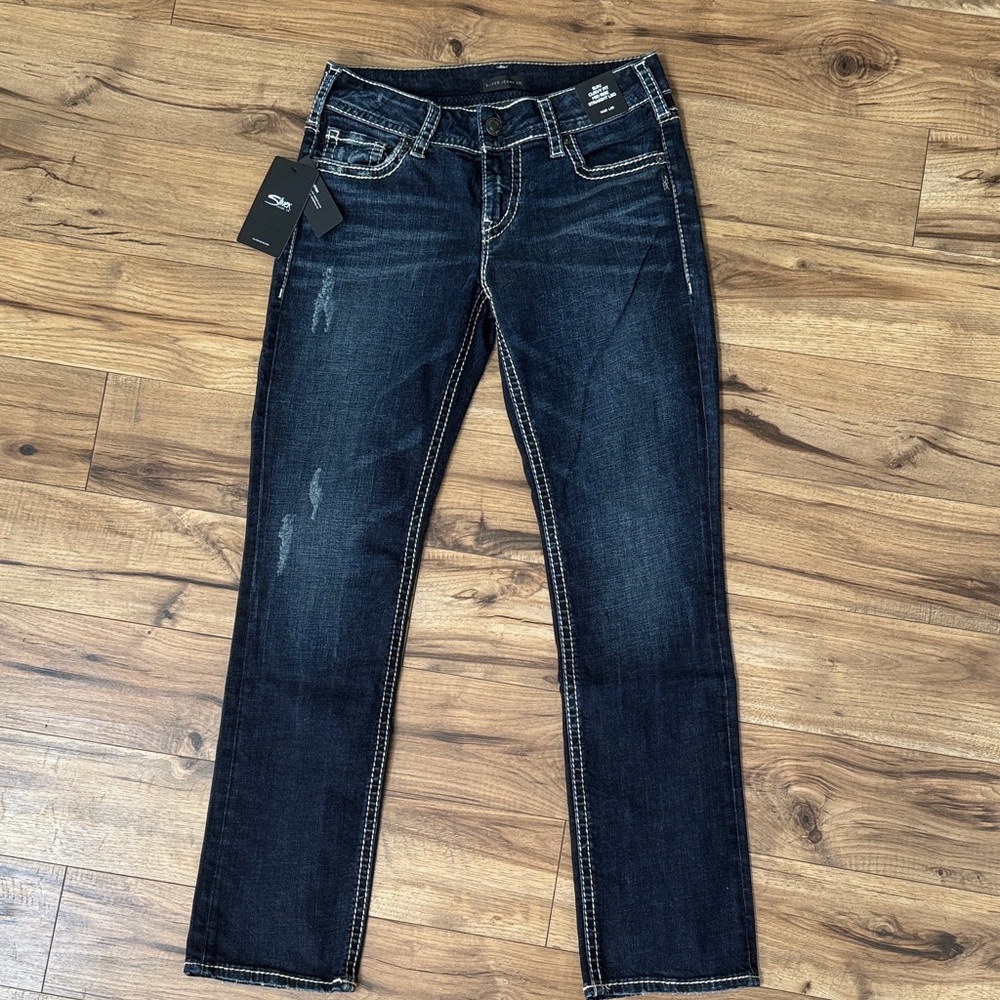 NWT! Silver Jeans Co Women's Suki Curvy fit Mid Rise Straight Leg Jeans W29 L30